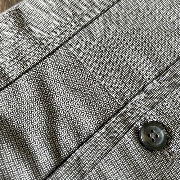 WORN ONCE Banana Republic Standard Fit pants - Picture 2 of 3